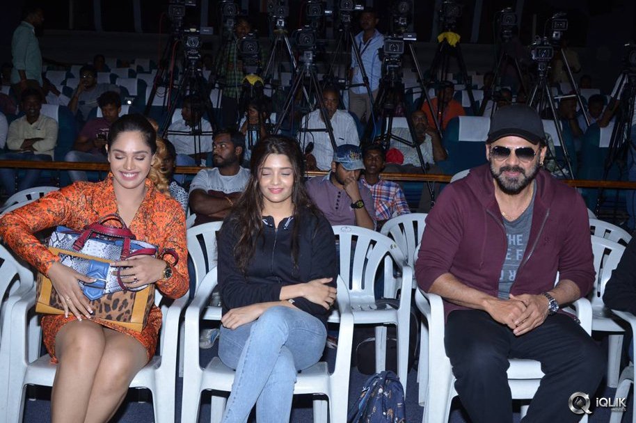 Guru-Movie-Success-Meet-Photos